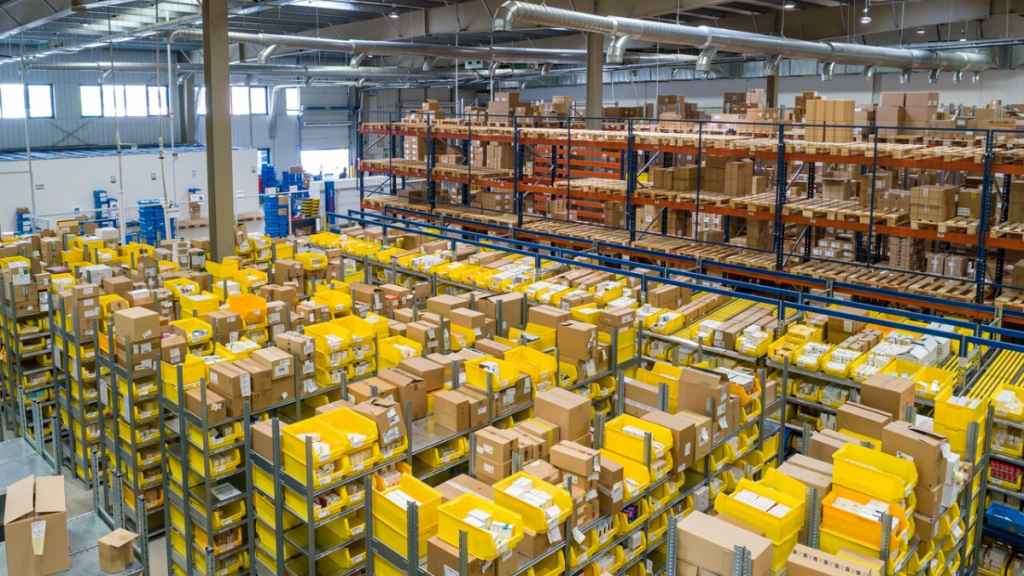 The 3 Signs It’s Time To Turn To A 3PL For Your Logistics