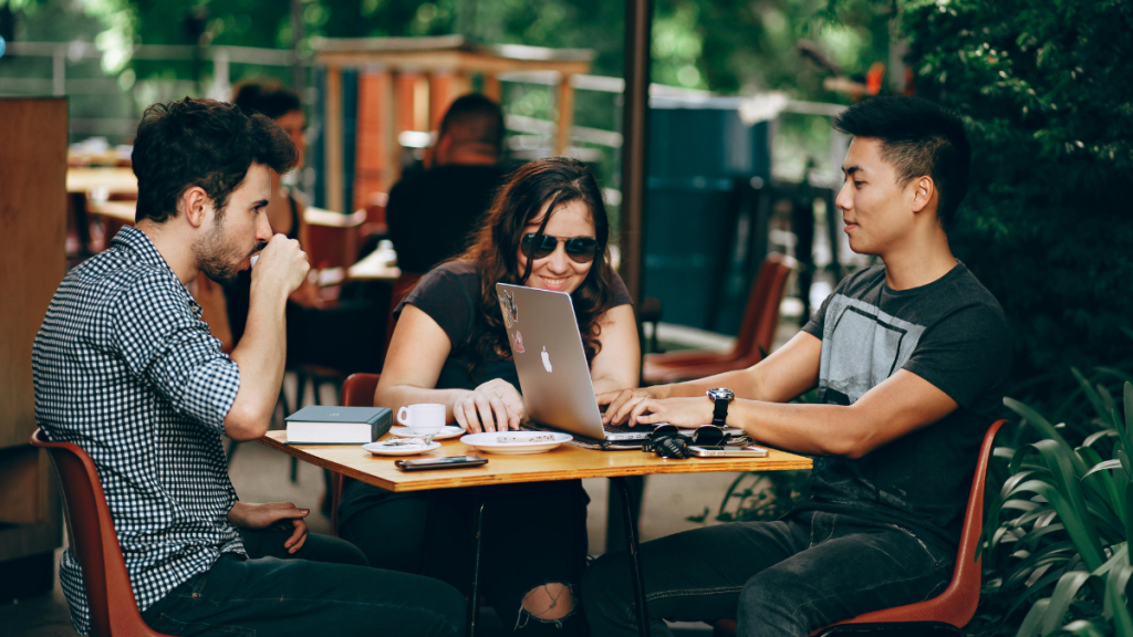 people researching why more people are moving without settling