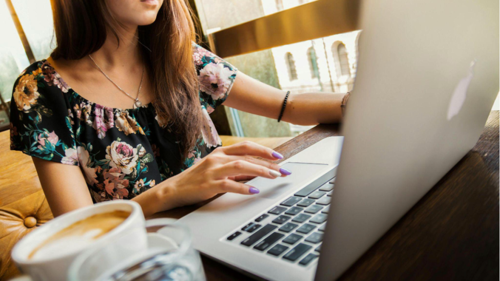 Why Accurate Time Logs Matter for Remote Teams and Freelancers