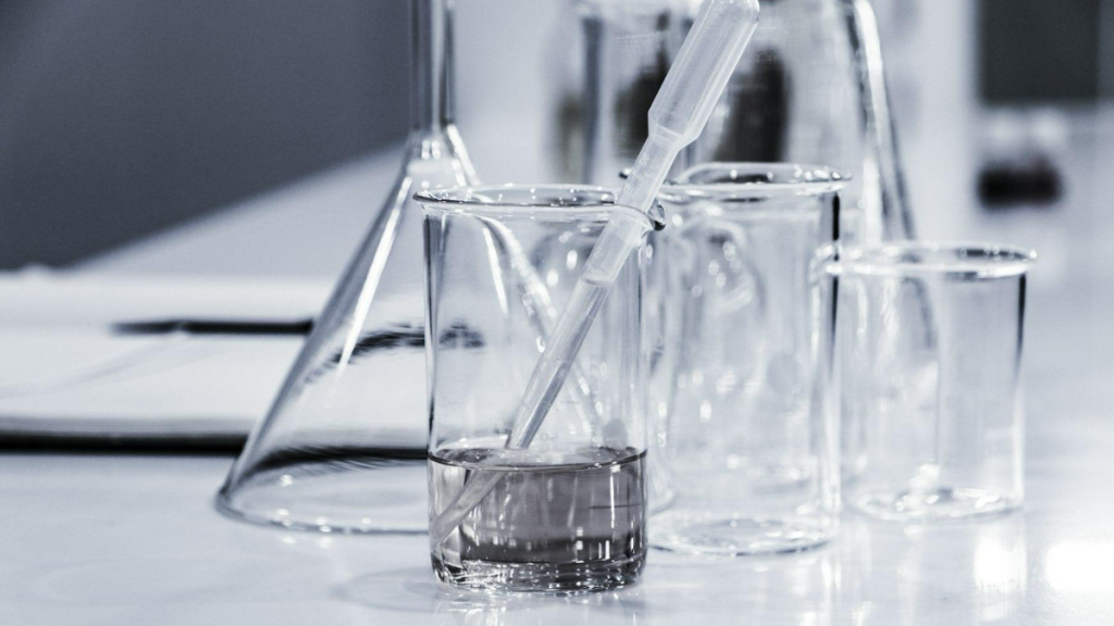 How Lab Automation Is Changing Discovery Workflows