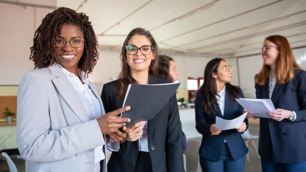 Outsourced HR: How SMBs Can Improve Compliance & Save Costs Internally outsource