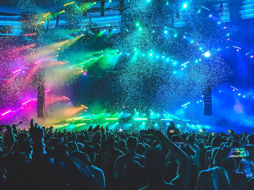 Music Concerts Near You: Find Tickets and Live Events on Fanatix Image 1 of Music Concerts Near You: Find Tickets and Live Events on Fanatix