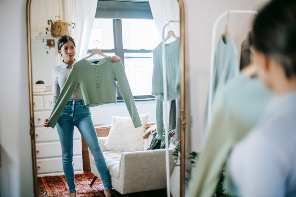 How to Build a Comfortable Wardrobe That Fits Your Actual Body How to Build a Comfortable Wardrobe That Fits Your Actual Body